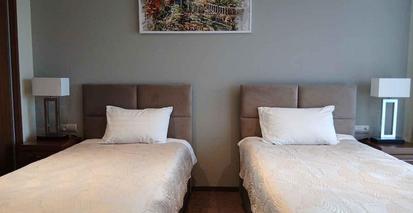 rooms-img
