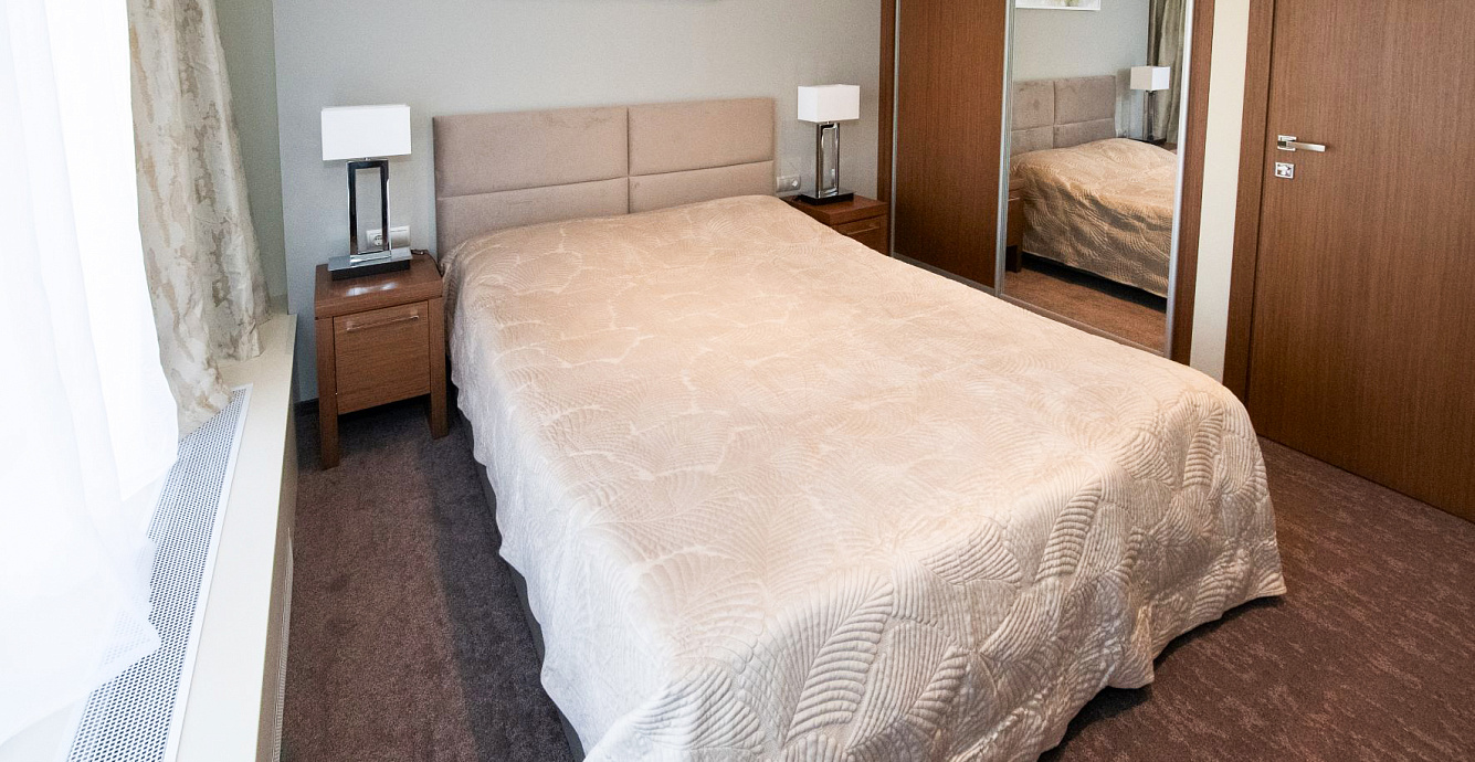 rooms-img