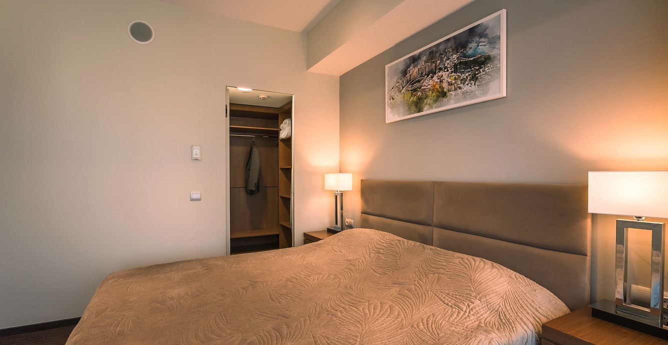 rooms-img